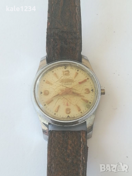 Швейцарски часовник DELBANA. Swiss made. Дамски. Механичен механизъм. Vintage watch. Ретро. , снимка 1