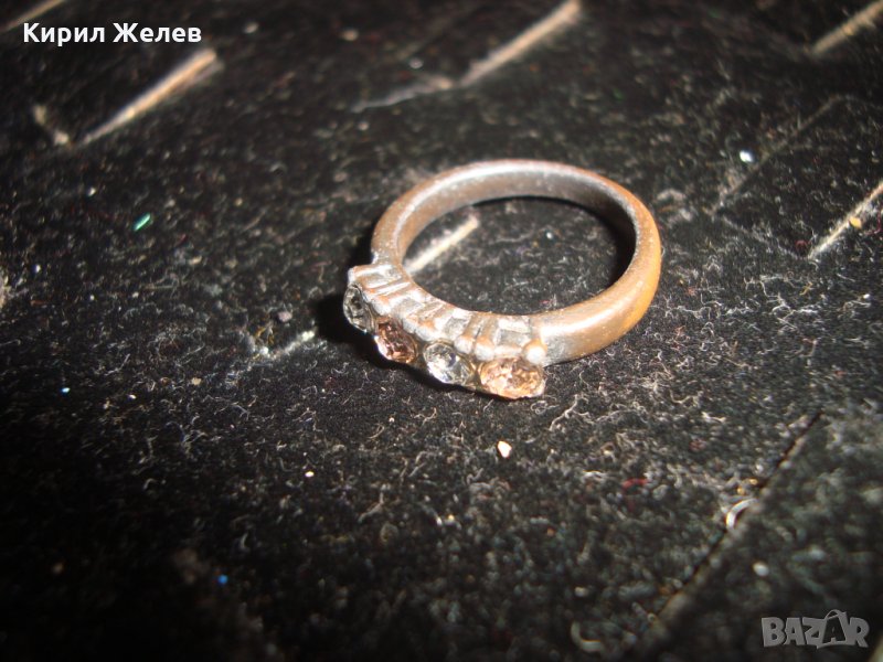 МЕДНО ПРЪСТЕНЧЕ с ИНКРУСТИРАНИ КАМЪНИ 20939, снимка 1