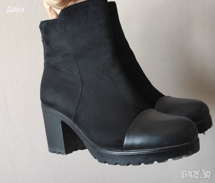 Дамски черни боти кожа и велур , снимка 1