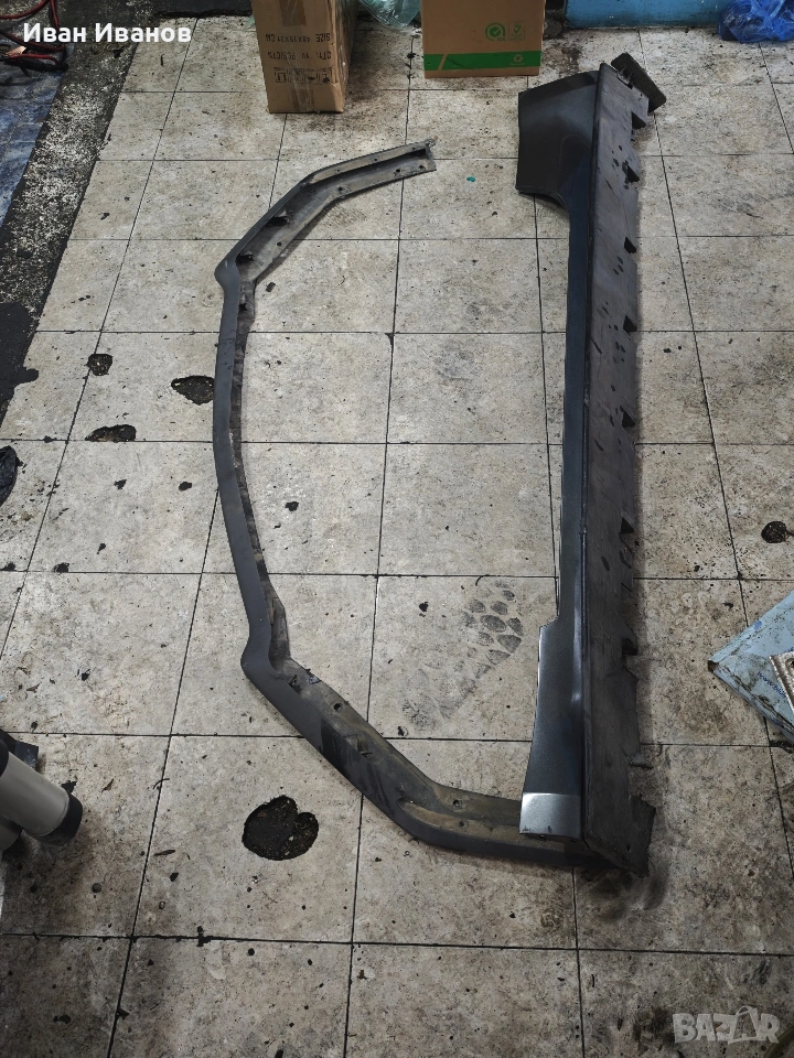 праг Mustang 2018-2023 и преден лип спойлер на предна броня , снимка 1