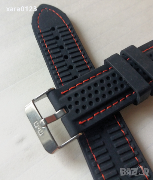 Черна силиконова каишка с червен конец 24мм., снимка 1