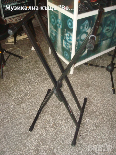 Стойка за синтезатор /пиано/, снимка 1