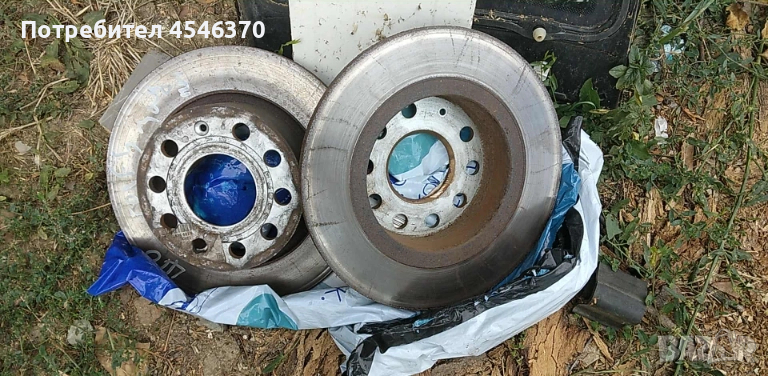 Задни спирачни дискове 2 броя за 40лв за Волксваген Голф 5 1.9 дизел 105к.с 2006г, снимка 1