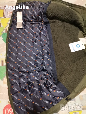 Детско яке тип парка 5г.на испанската марка MAYORAL, снимка 5 - Детски якета и елеци - 51781222