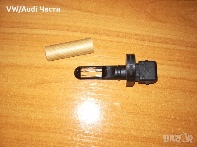 Датчик температура на входящия въздух VW/Audi/Seat/Porsche 0280130085, снимка 2 - Части - 30224241