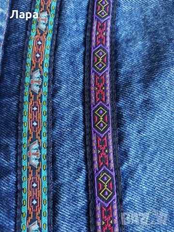 Къса синя дънкова пола с копчета и шарени елементи , снимка 3 - Поли - 32027362