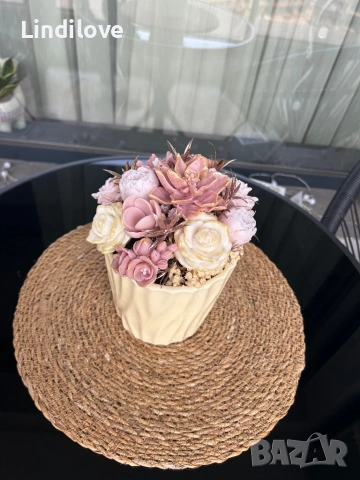 Цветя от соев восък , снимка 5 - Декорация за дома - 53950002