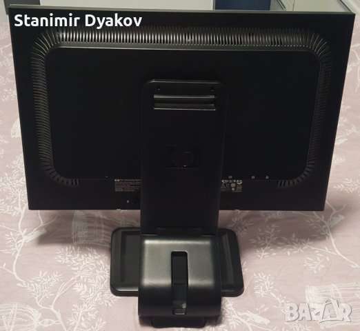Монитор 24" HP Compaq LA2405wg, снимка 3 - Монитори - 42262880