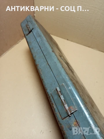 Соц Стара Метална Кутия Куфар Куфарче За Инструменти., снимка 4 - Антикварни и старинни предмети - 50800701