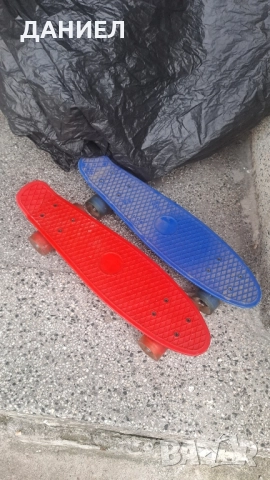 Пениборд червен и син 