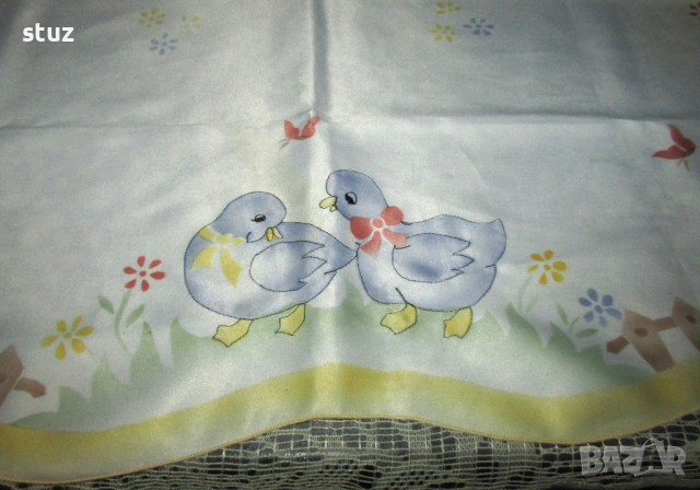 Покривка за маса с пиленца, снимка 2 - Покривки за маси - 53987231