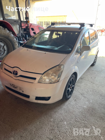 Toyota Corolla Verso, снимка 2 - Автомобили и джипове - 44809940