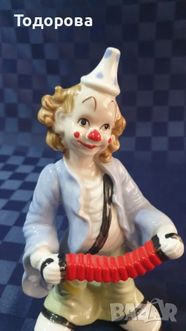 Порцеланова фигура на Клоун, снимка 2 - Антикварни и старинни предмети - 54007878