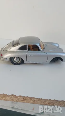1:24 - Porsche 356B Coupe (1961), снимка 5 - Колекции - 56058072
