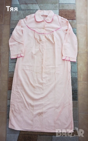 Бархетни мъжки пижами и дамска нощница от соца , снимка 7 - Други ценни предмети - 54175073