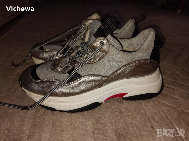 Дамски сникерси