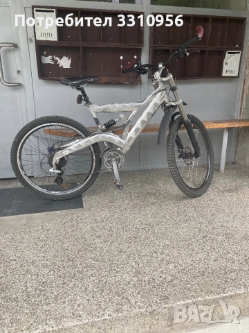 Продавам колело със скъпи части