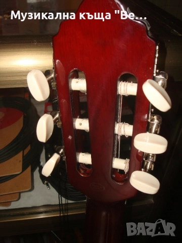 Класическа китара Valencia, Размер 1/2, снимка 10 - Китари - 39708290