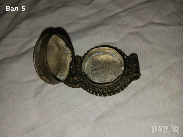 Стара красива метална кутийка за благовония - филигран, снимка 3 - Антикварни и старинни предмети - 52938638