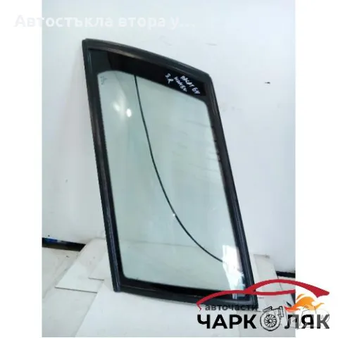 Стъкло задно дясно Фолксваген Пасат Б4 комби 1996