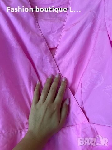 Розова рокля с буфан ръкав и копченца отстрани и цип 🩷, снимка 4 - Рокли - 51181218