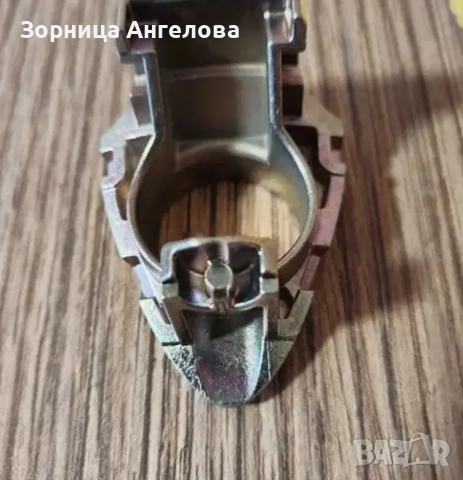 Opel Insignia фейслифт, Брава за ключалка, оригинална ., снимка 4 - Части - 52840803