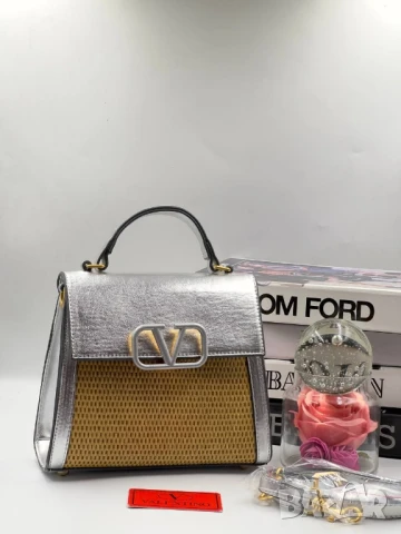 чанти valentino garavani , снимка 18 - Чанти - 51005081