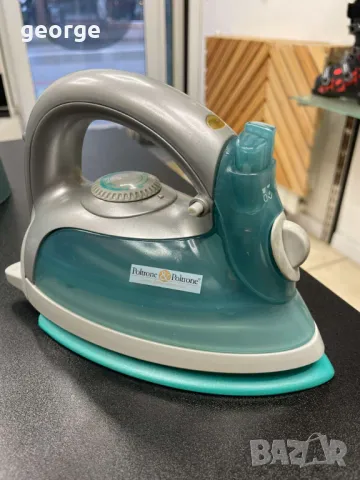 Мини ютия Poltrone & Poltrone, снимка 6 - Ютии - 47966576