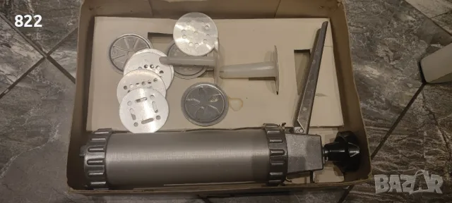 Преса за сладки-ГДР, снимка 2 - Антикварни и старинни предмети - 49147559