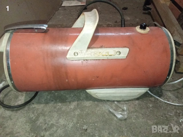 Прахосмукачка Чайка 3, снимка 6 - Прахосмукачки - 51396484