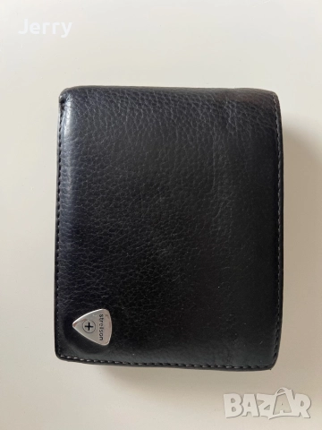 Портфейл Strellson