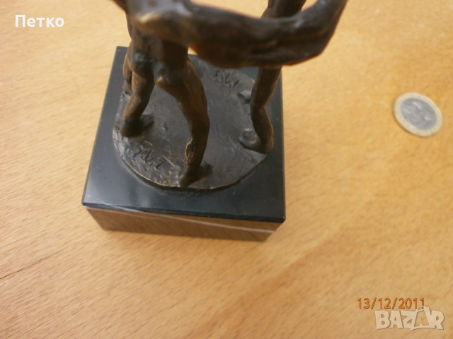 Стара масивна бронзова скулптура статуетка, снимка 13 - Антикварни и старинни предмети - 52606459