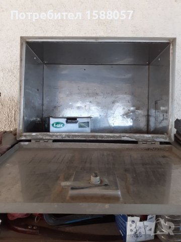 Продавам оригиналени части за Ивеко във много добро състояние , снимка 6 - Камиони - 39768802