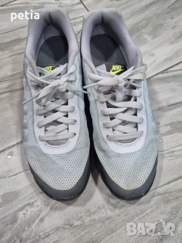 Маратонки Nike