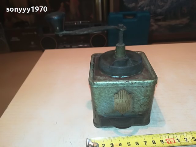 IAV RESITA-МЕТАЛНА РЕТРО МЕЛНИЦА ВНОС ХОЛАНДИЯ 2509221634, снимка 9 - Антикварни и старинни предмети - 38113150