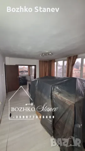 Продавам къща в гр. Долни Чифлик , снимка 5 - Къщи - 48241493