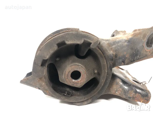 Тампон двигател Mazda 6 2.0d 136кс 2004г