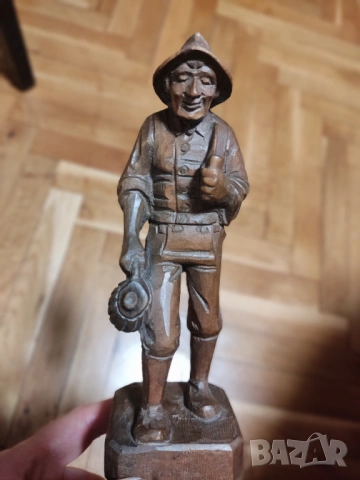 Детайлна стара немска дърворезба(липа) статуетка деца на люлка, снимка 8 - Статуетки - 53922754