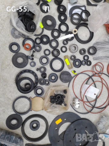 Части,семеринги,гуми и др., снимка 9 - Други машини и части - 54180749