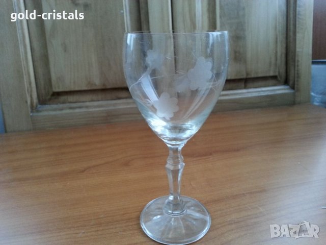 Ретро стъклени кристални чаши гравирани, снимка 4 - Антикварни и старинни предмети - 34478682