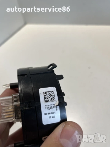 Плъзгащо се пръстенче за волан за Volkswagen Scirocco 2.0 Tfsi (2008) 1K0959653C, снимка 2 - Части - 54192485