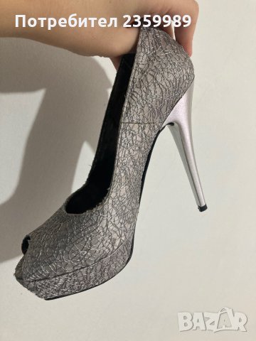 Сребристи дамски обувки с висок ток - 35/36 размер, снимка 1