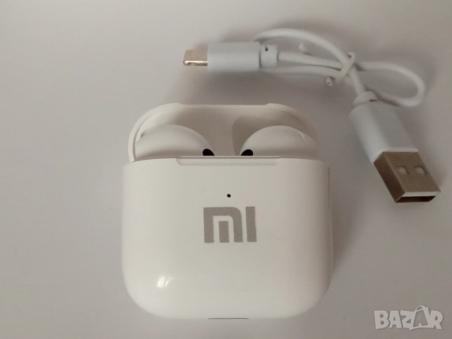 Xiaomi Redmi Buds Bluetooth слушалки тапи бели с кейс и кабел