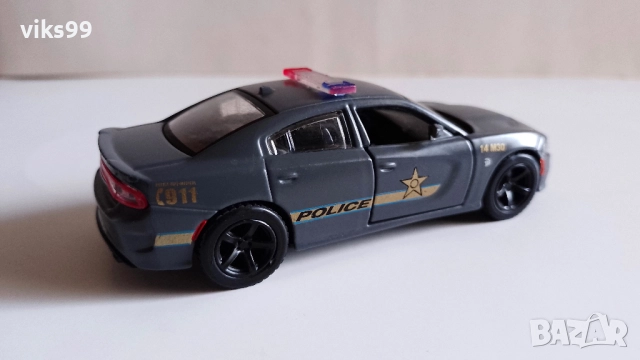 2018 Dodge Charger SRT Hellcat Police - Maisto 1:45, снимка 5 - Колекции - 52490140