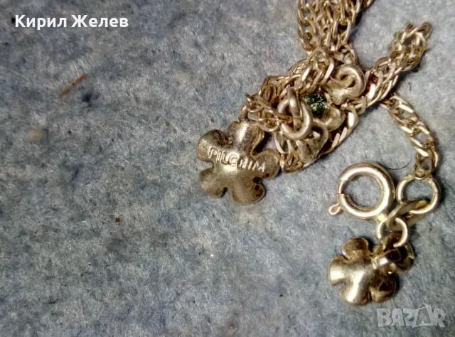 КРАСИВА СРЕБЪРНА ГРИВНА СРЕБРО 925 с ПОСРЕБРЕНИ ФЛОРАЛНИ ВИСУЛКИ PILGRIM с ЕМАЙЛ и СИН ЦИРКОН 37195, снимка 2 - Гривни - 49001419