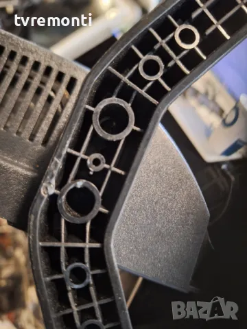 крачета оригинална стойка телевизор STAR LIGHT модел 32DM6500, снимка 3 - Стойки, 3D очила, аксесоари - 50228669