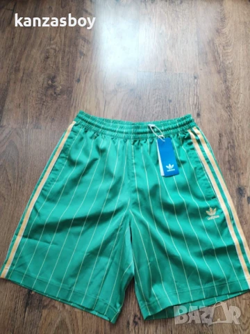 adidas Pinstripe Sprinter Shorts - страхотни мъжки панталони НОВИ С, снимка 10 - Спортни дрехи, екипи - 51044571