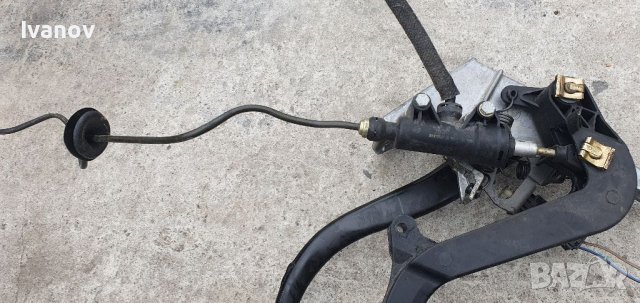 Педали спирачка и съединител за бмв е36 всички модели  Горна помпа съединител стоп машинка , снимка 4 - Части - 38577295