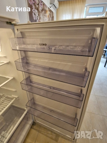 Хладилник с фризер LINO, снимка 4 - Хладилници - 52031627