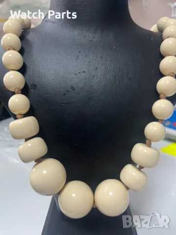 Стари колиета акрил / тигрово око / черупки